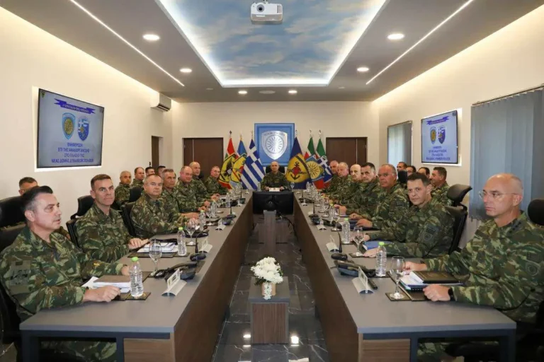 Επίσκεψη Α/ΓEΣ στην 1η ΣΤΡΑΤΙΑΣ/EU-ΟHQ «ΑΧΙΛΛΕΑΣ»
