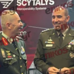 Αποστολή στις ΗΠΑ: Η συνάντηση Α/ΓΕΣ με τον Ελληνικής καταγωγής Αμερικανό Στρατηγό Άντριου Πόππας και οι φήμες για τα ελικόπτερα Apache