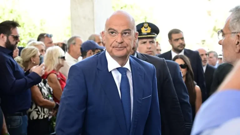 Άφαντο το πολυνομοσχέδιο ΥΠΕΘΑ: Παρά τις ελπίδες Δένδια ΑΚΟΜΗ να αναρτηθεί στη διαβούλευση